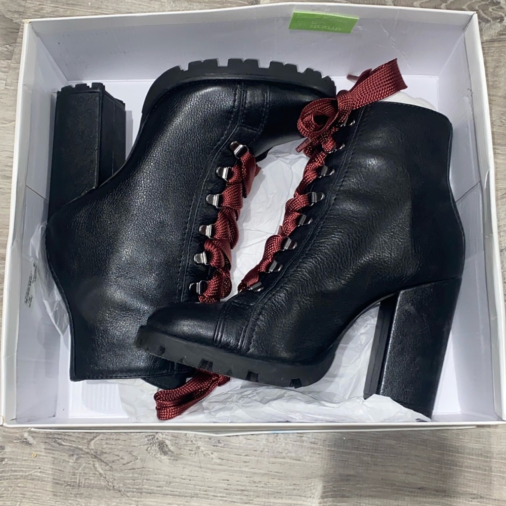 Schutz Black Booties women size 9 with burgundy & black shoelaces 4 inch heel  - Picture 2 of 10